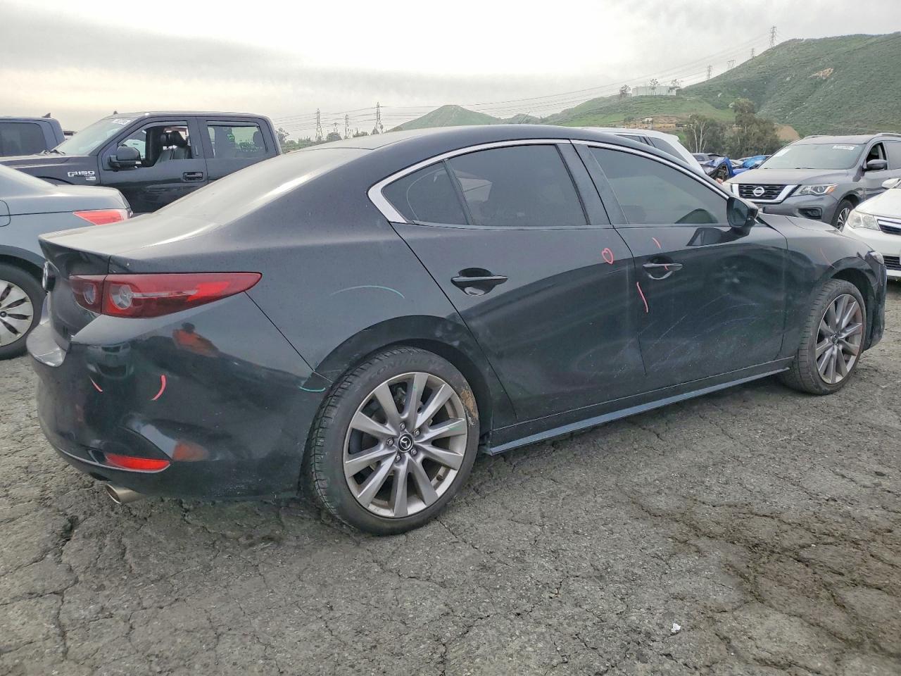 2021 Mazda 3 Select