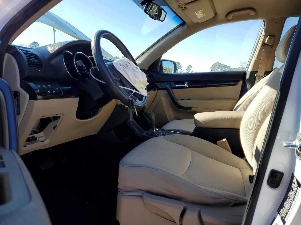 2013 KIA Sorento lx