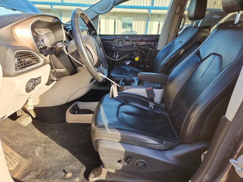 2018 Chrysler Pacifica Touring l