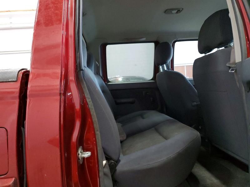 2004 Nissan Frontier Crew cab sc