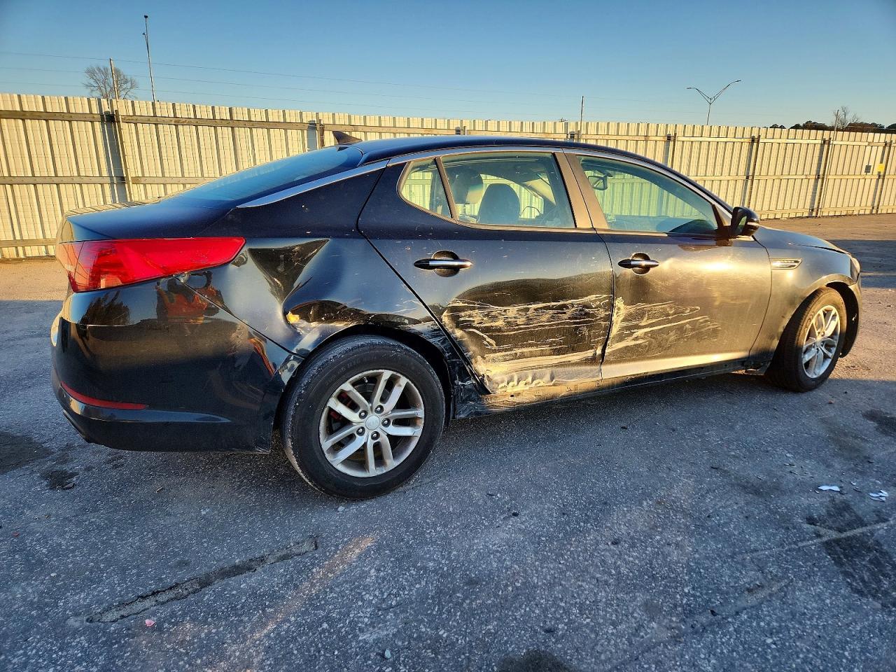 2013 KIA Optima lx