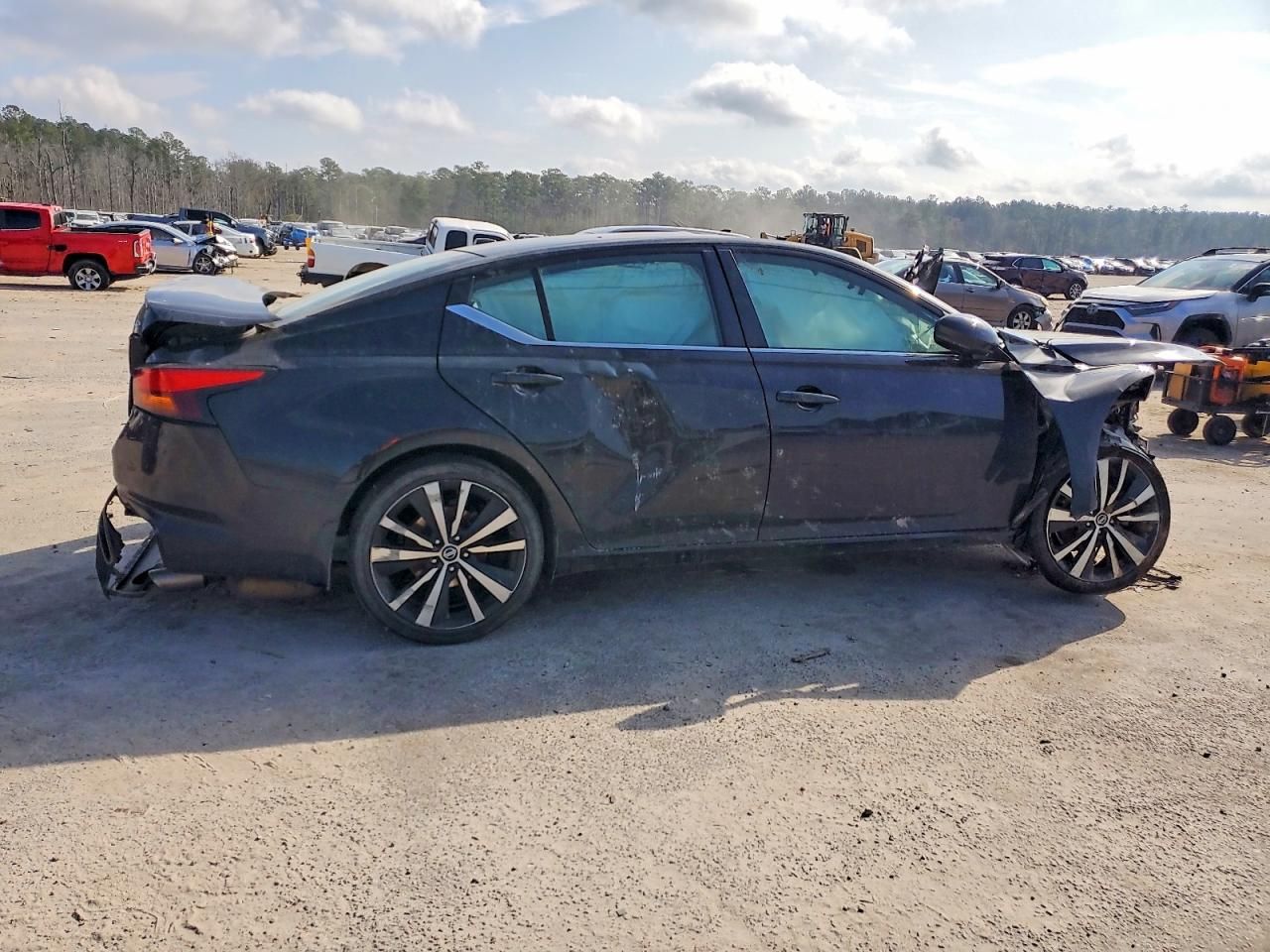 2020 Nissan Altima sr