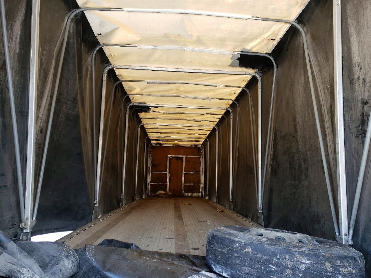 2019 East Manufacturing Flatbed tr