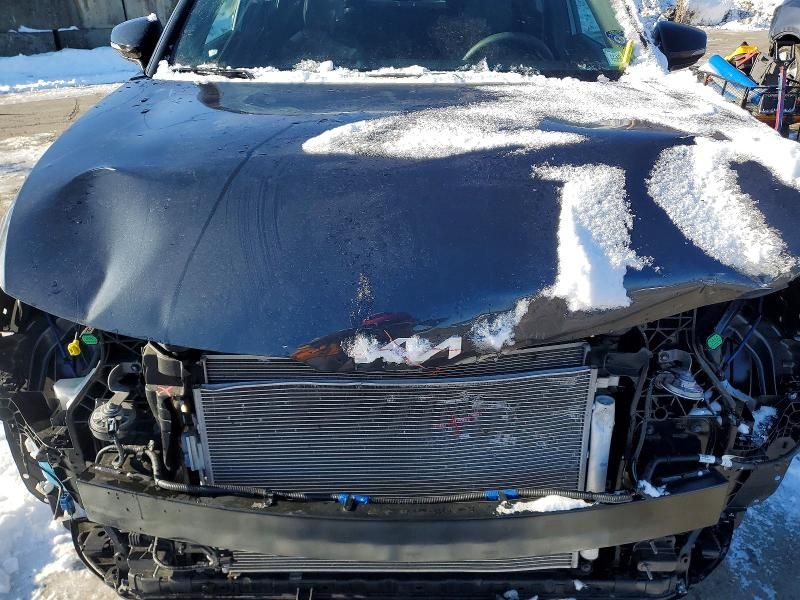 2024 KIA Sportage x Line