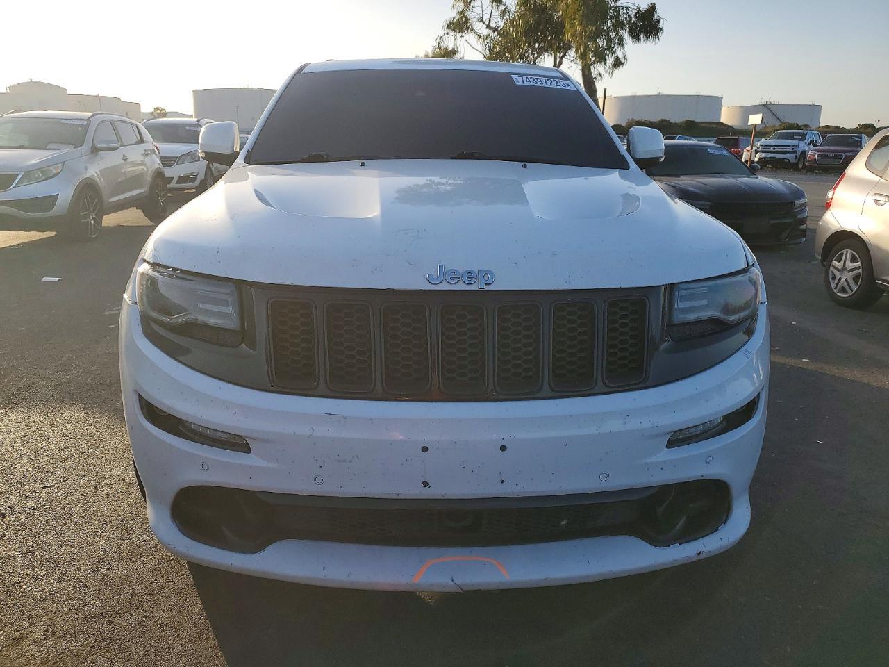 2014 Jeep Grand Cherokee Srt-8