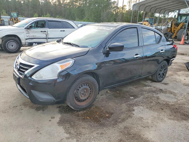 2016 Nissan Versa 1.6 sv