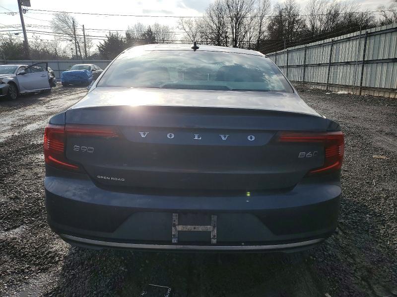 2022 Volvo S90 B6 Inscription