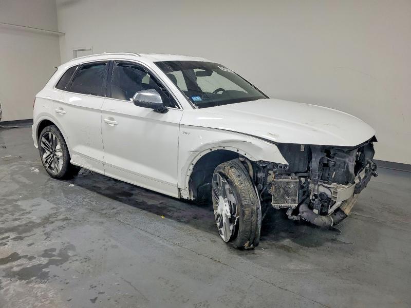 2018 Audi SQ5 Premium Plus