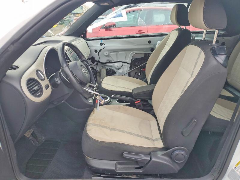 2018 Volkswagen Beetle s