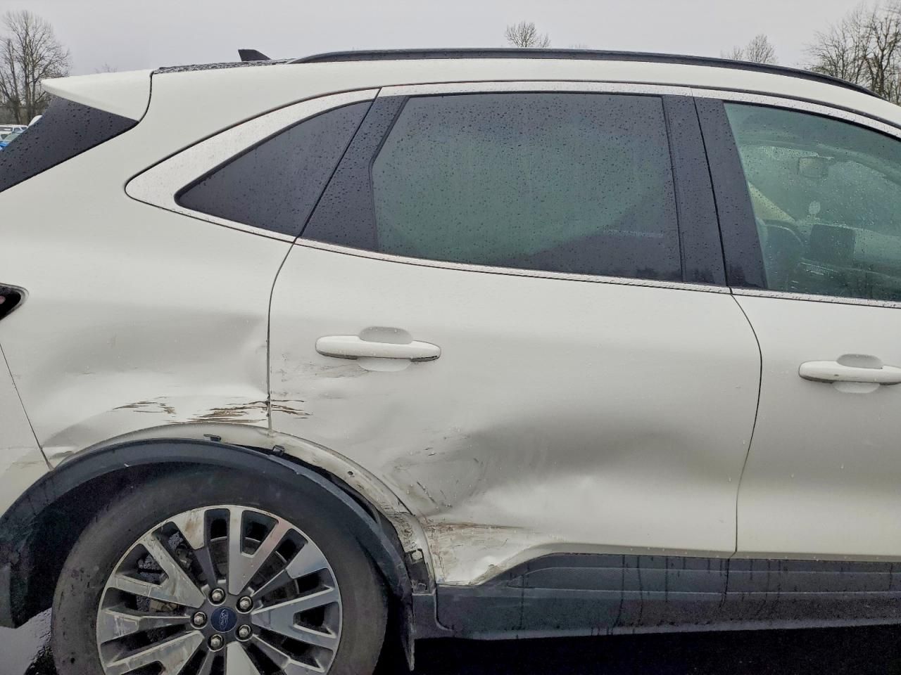 2020 Ford Escape Titanium