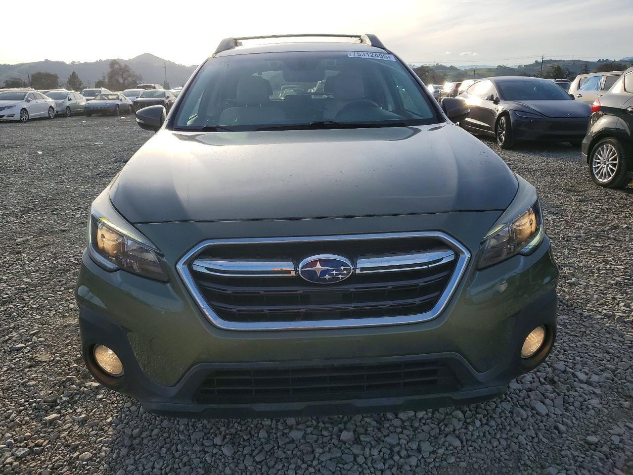 2018 Subaru Outback 2.5i Premium