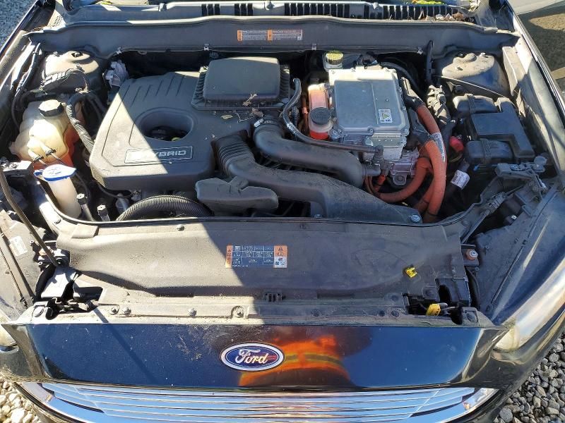 2014 Ford Fusion Titanium hev
