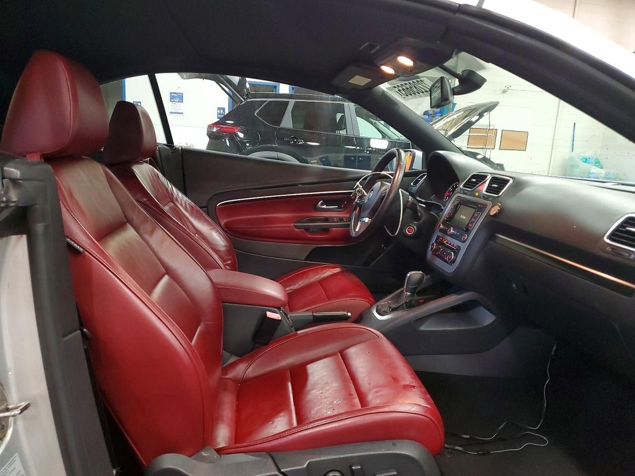 2012 Volkswagen Eos lux