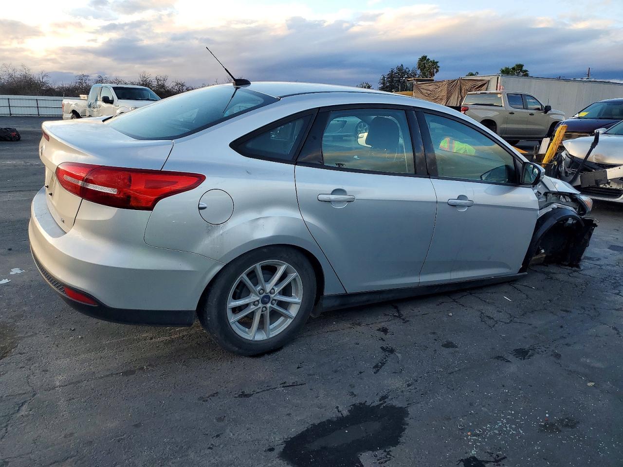 2017 Ford Focus se