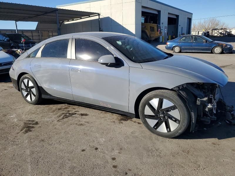 2023 Hyundai Ioniq 6 se