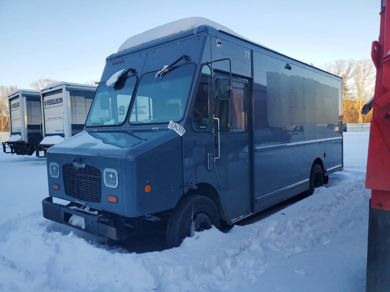 2020 Freightliner MT 45G Delivery Truck