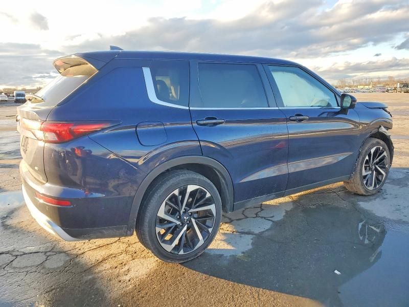 2024 Mitsubishi Outlander se