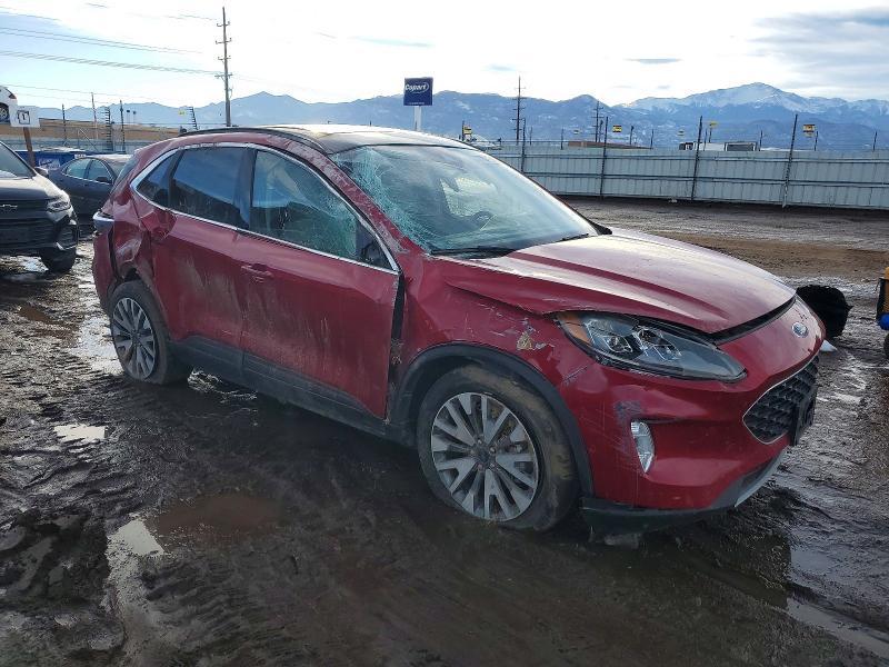 2020 Ford Escape Titanium