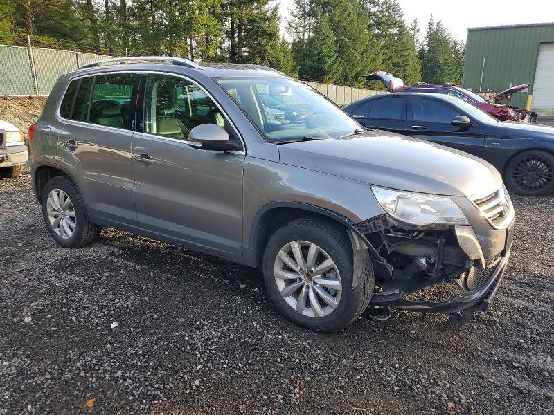 2011 Volkswagen Tiguan s