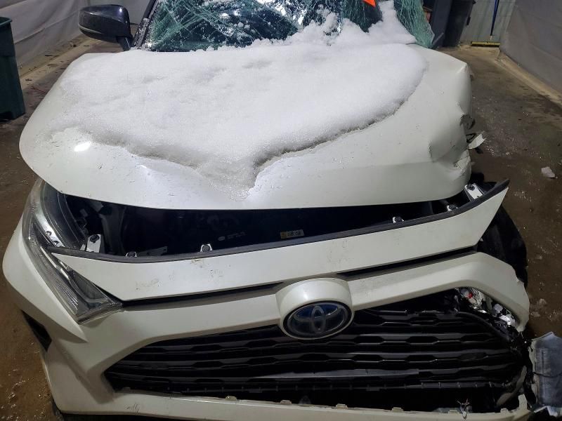 2021 Toyota Rav4 xse