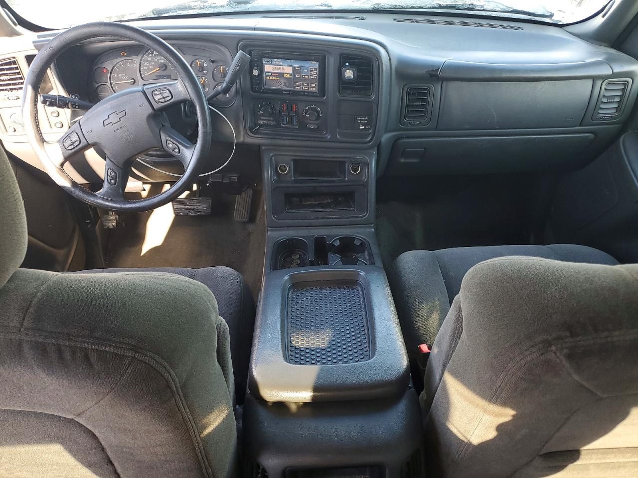 2004 Chevrolet Silverado C1500