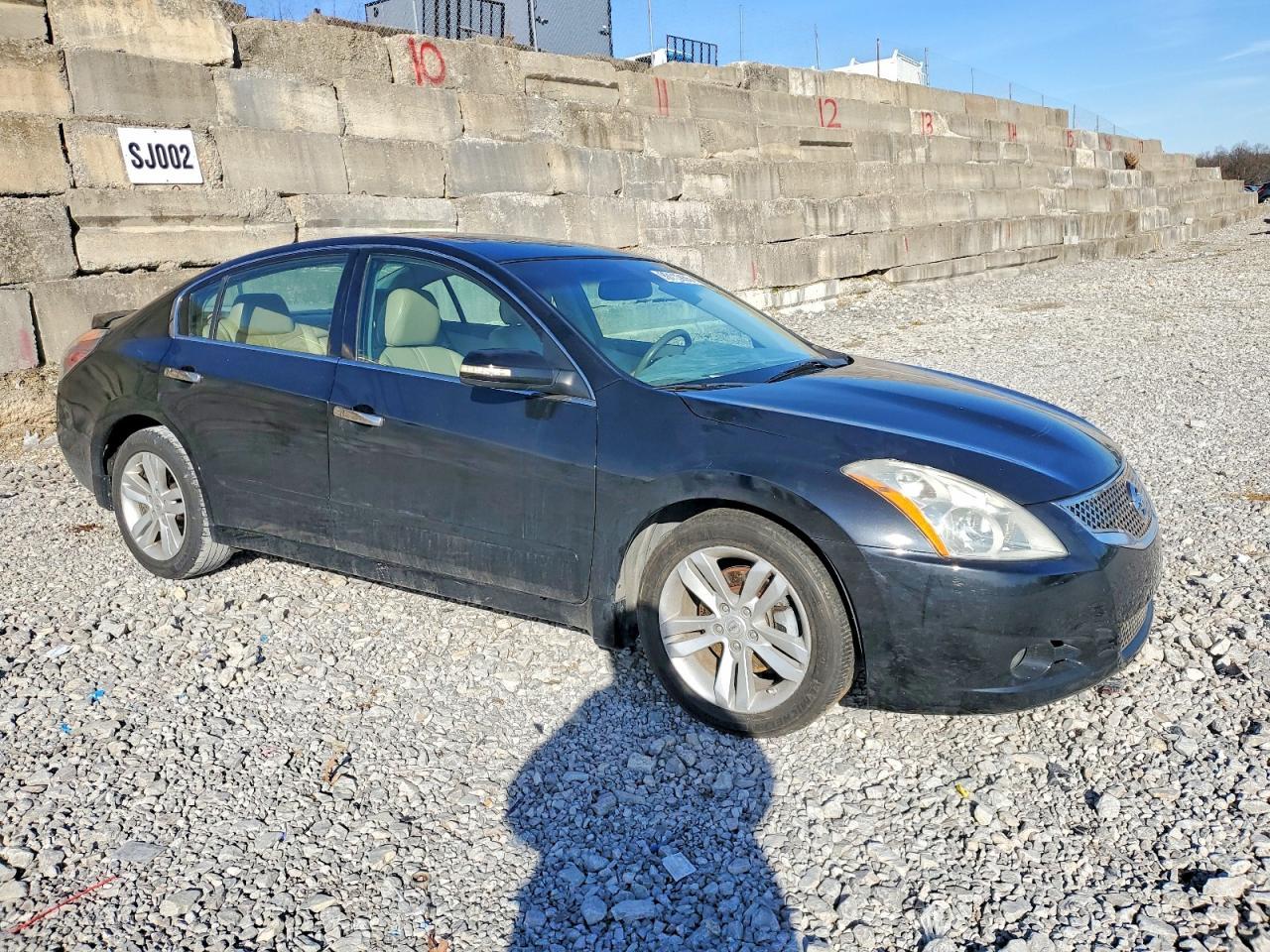 2012 Nissan Altima sr