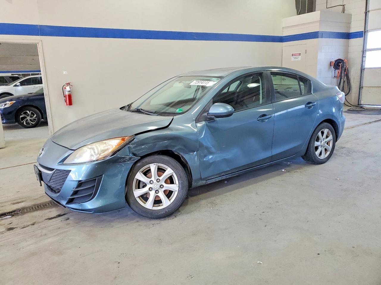 2010 Mazda 3 I