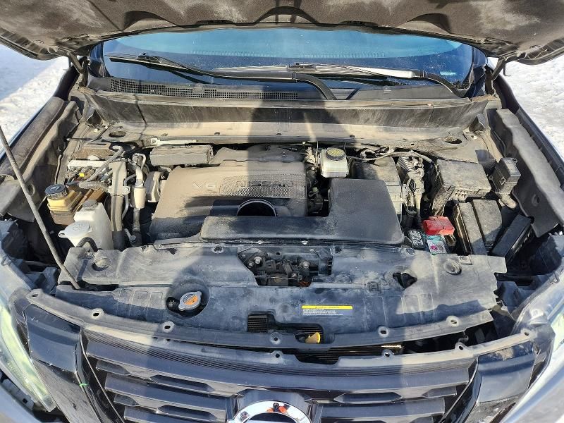 2018 Nissan Pathfinder s