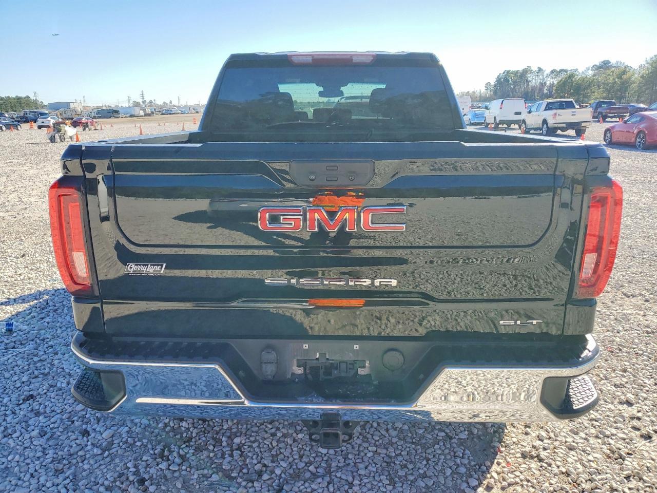 2023 GMC Sierra C1500 SLT