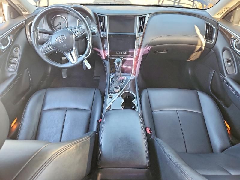 2018 Infiniti Q50 Luxe