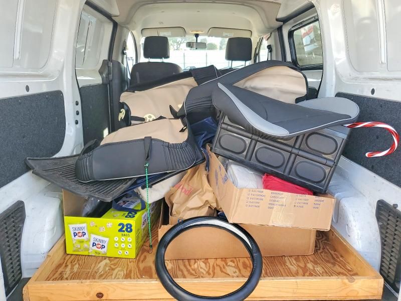 2014 Niss NV200 2.5S 2.5SV