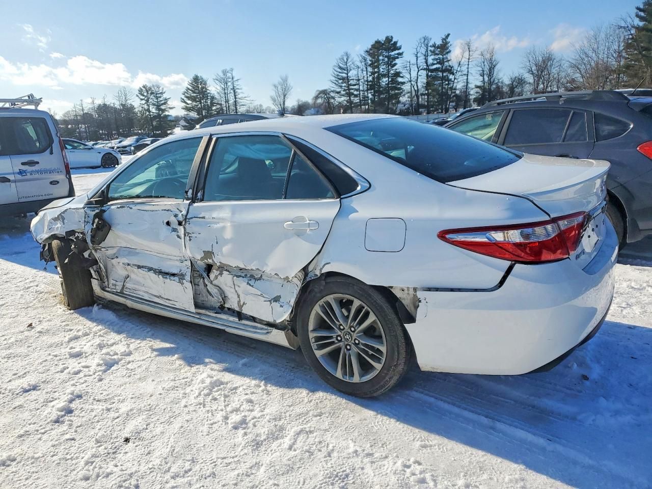 2016 Toyota Camry le