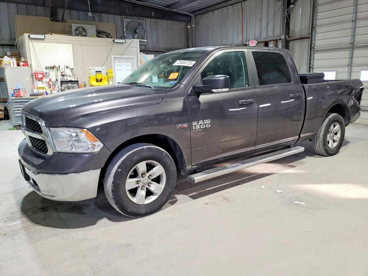 2020 Dodge Ram 1500 Classic slt