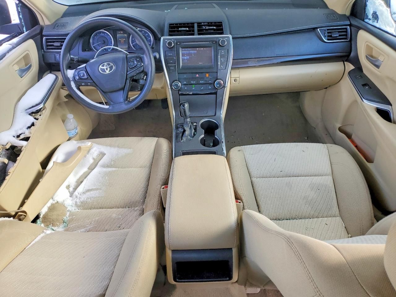 2016 Toyota Camry le