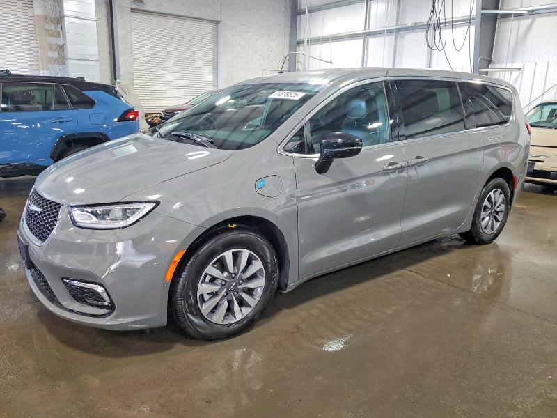2025 Chrysler Pacifica Hybrid Select