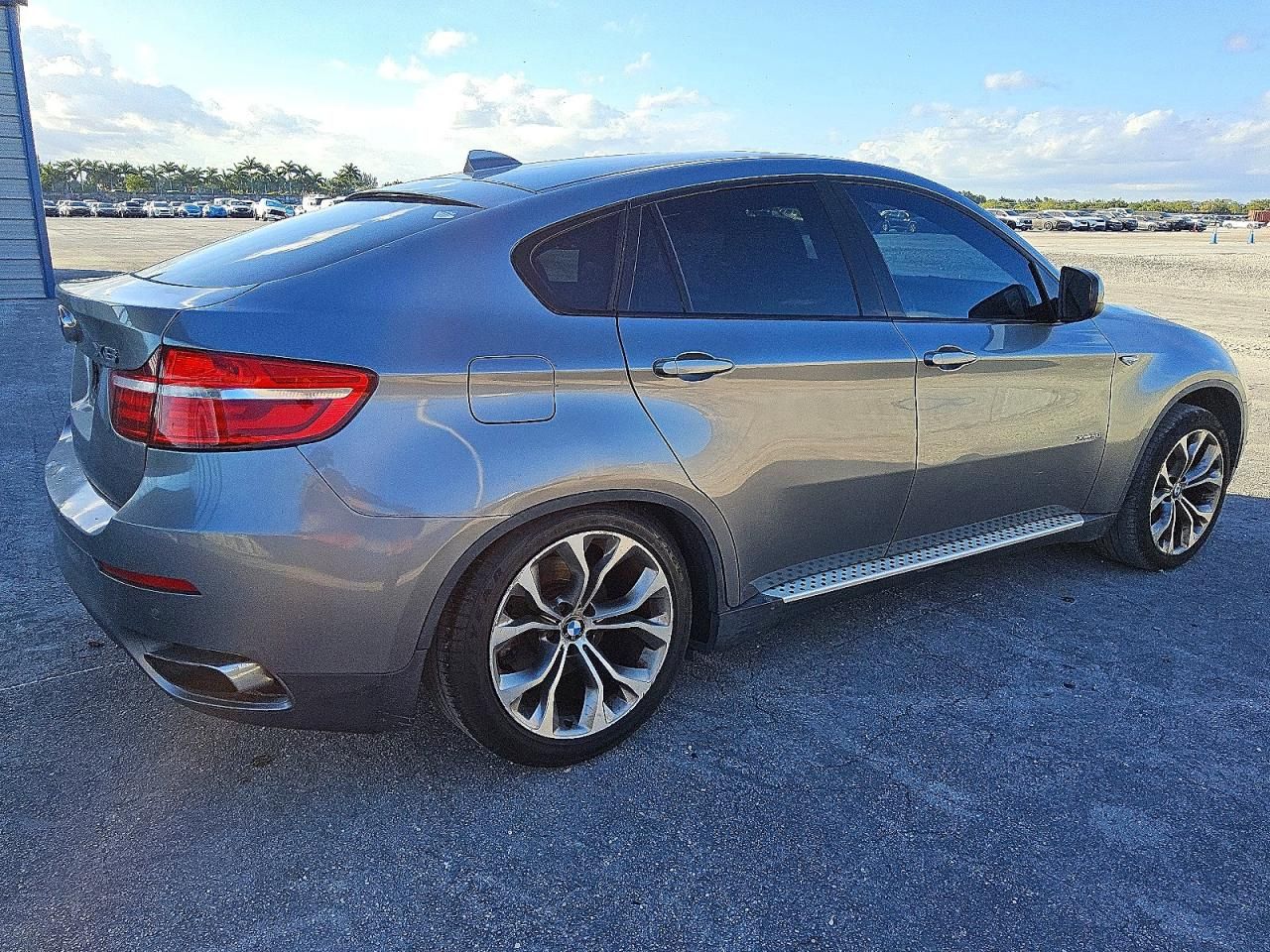 2014 BMW X6 Xdrive50i