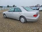2001 Mercedes-Benz E 320