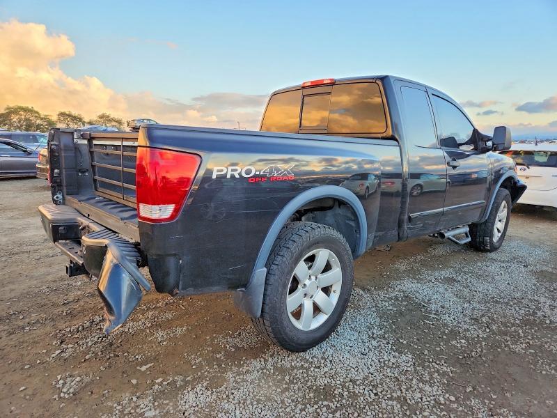 2012 Nissan Titan s