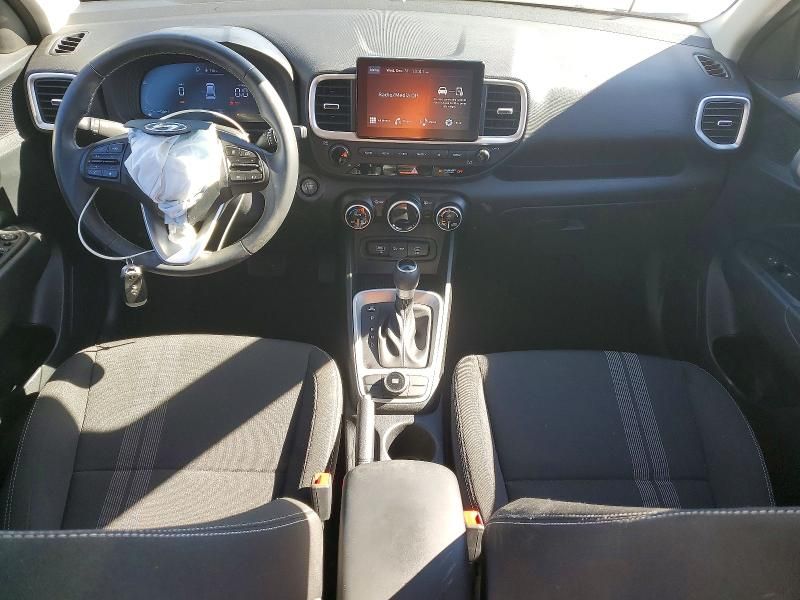 2024 Hyundai Venue sel