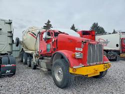 Camiones salvage a la venta en subasta: 2013 Peterbilt Tractor 2013 Peterbilt 367 Ready MIX Truck