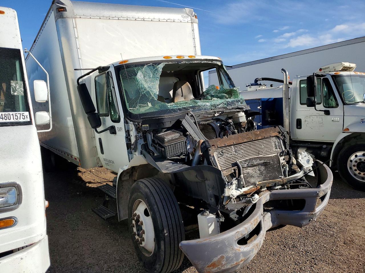 2019 International 4300 BOX Truck