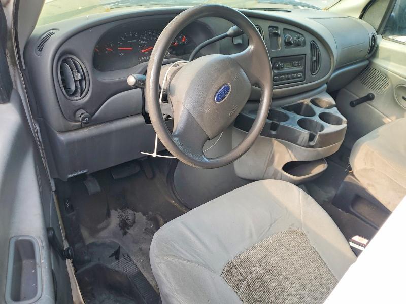 2005 Ford Econoline E250 van