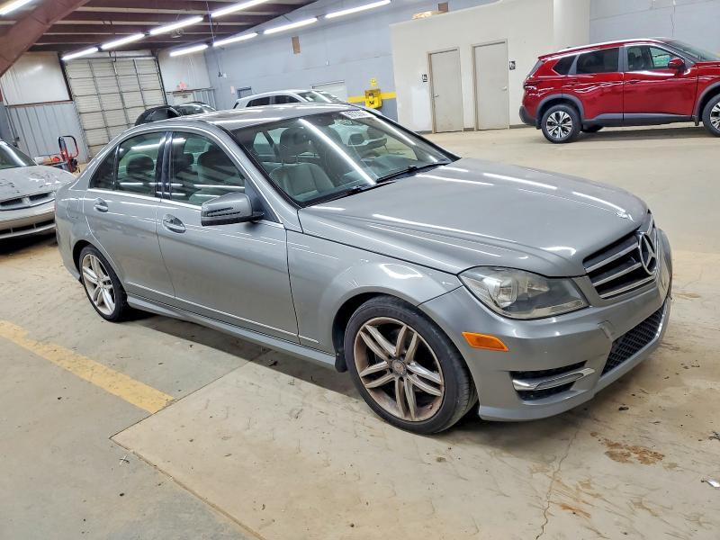 2014 Mercedes-Benz C 250