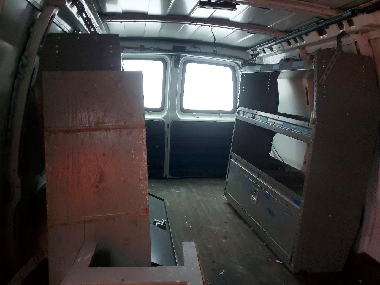 2020 Chevrolet Express G2500