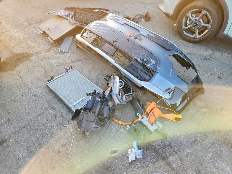 2024 KIA Niro ev Wind