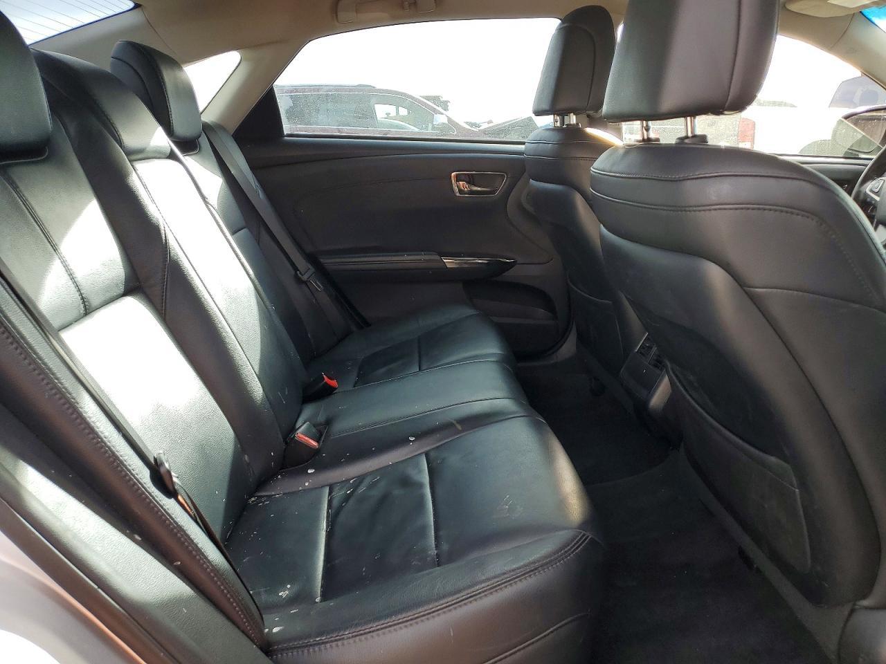 2013 Toyota Avalon Hybrid