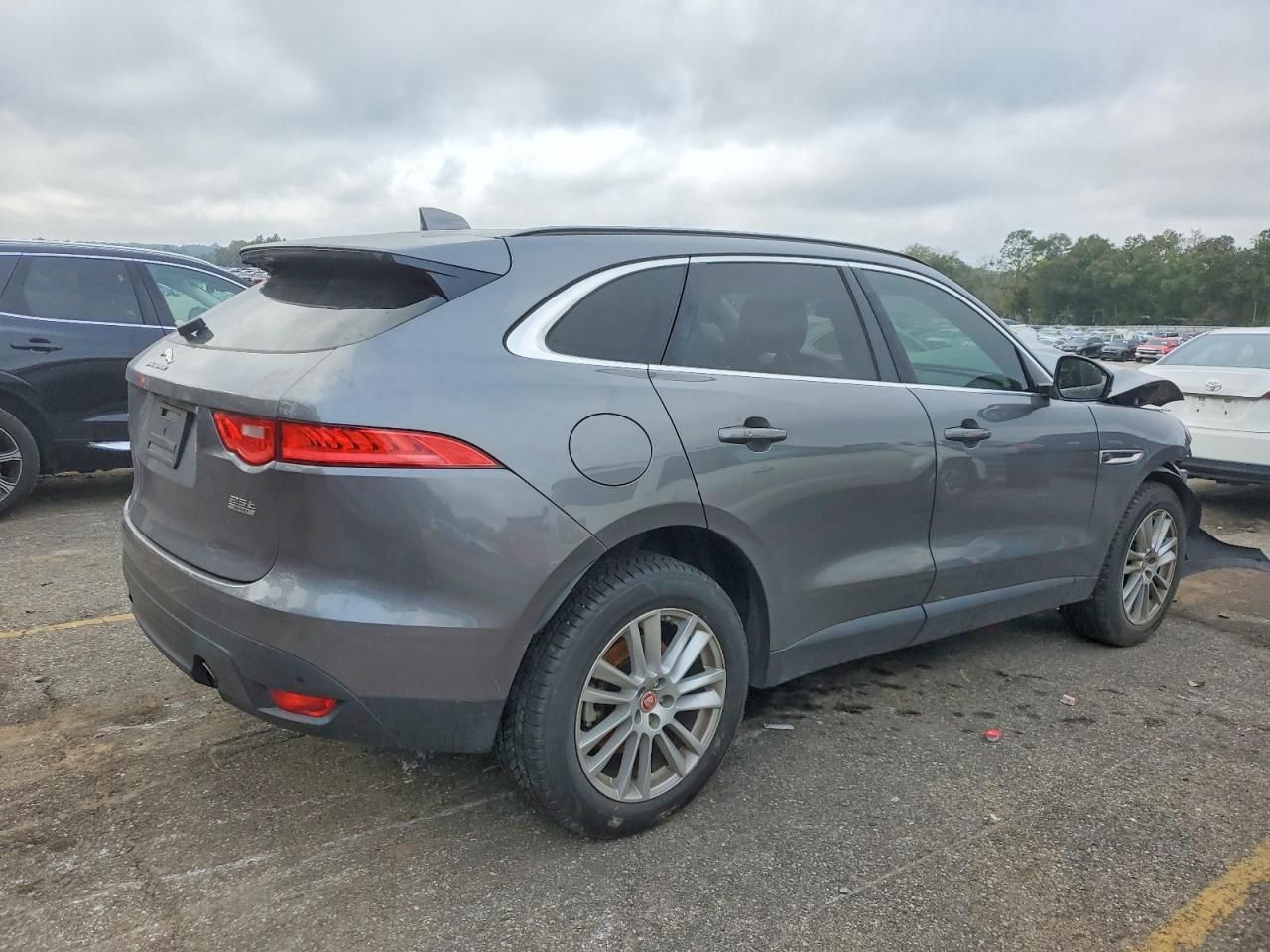 2018 Jaguar F-pace Prestige
