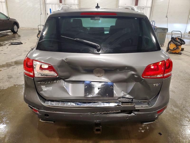2014 Volkswagen Touareg V6 tdi