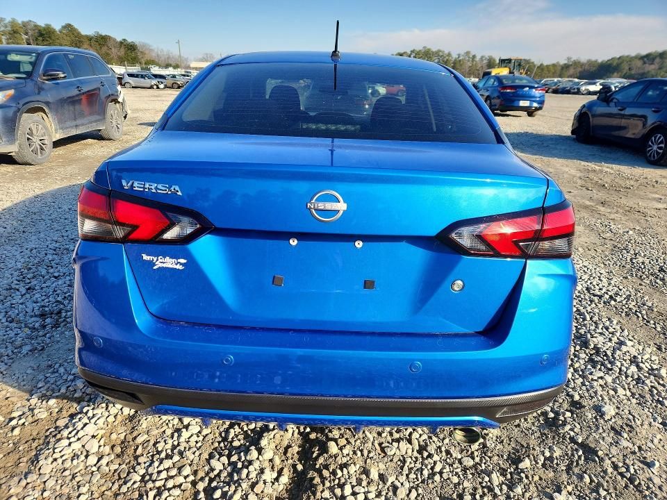 2024 Nissan Versa s