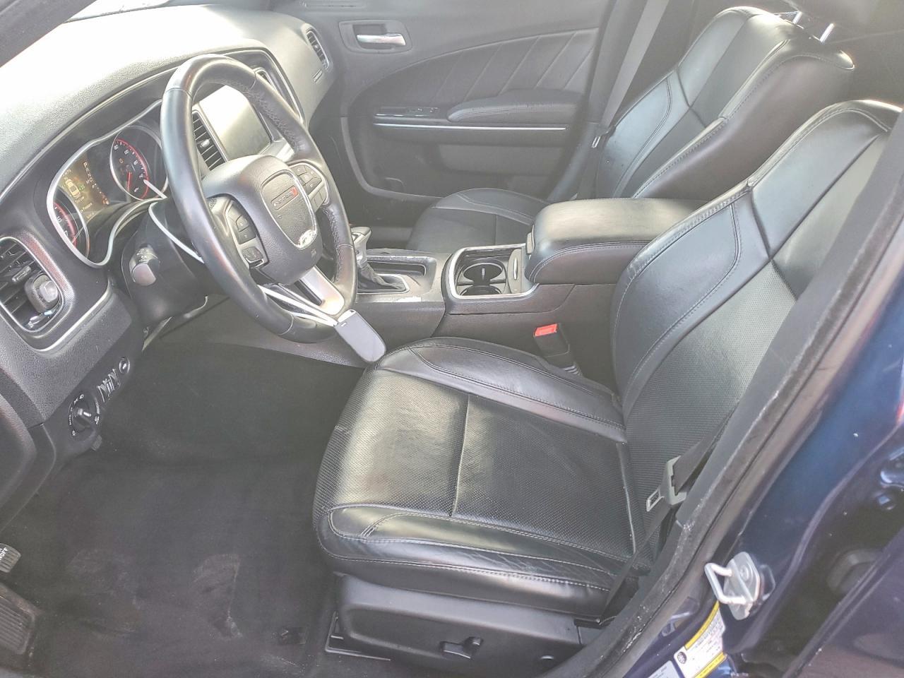 2016 Dodge Charger sxt